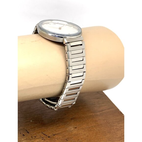 Movado Women's Watch 3601090 Bold Swiss Quartz Silver Dial Stainless Steel 34mm - Picture 12 of 14